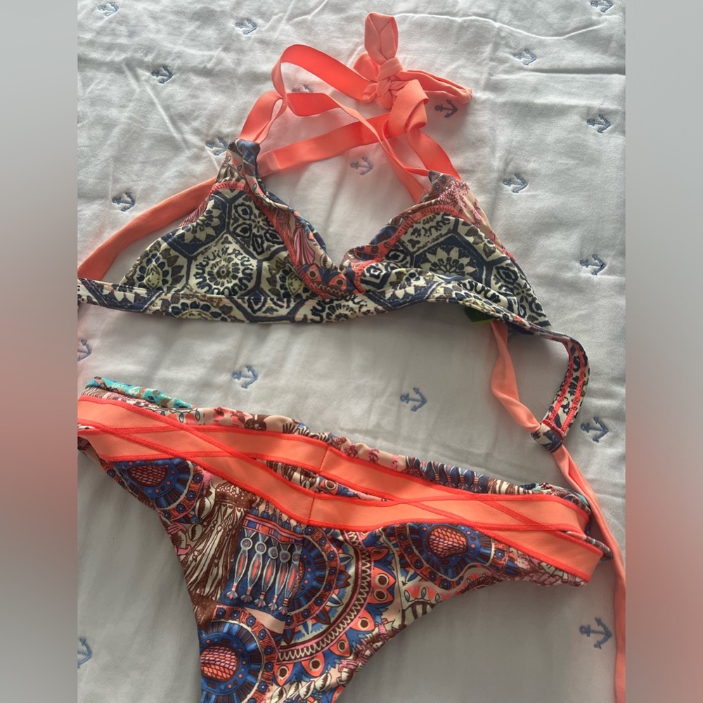 Maaji reversible bikini size L